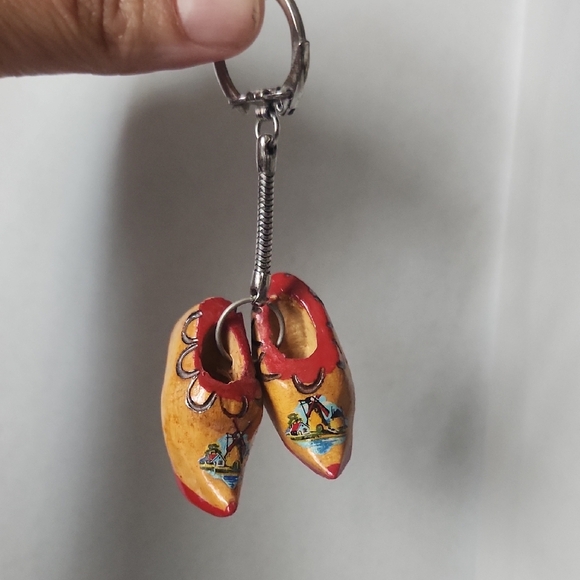 Accessories - Colorful Wooden Shoe Keychain